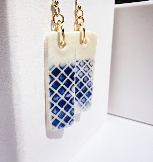 Porcelain rectangle checked earring in cobalt blue